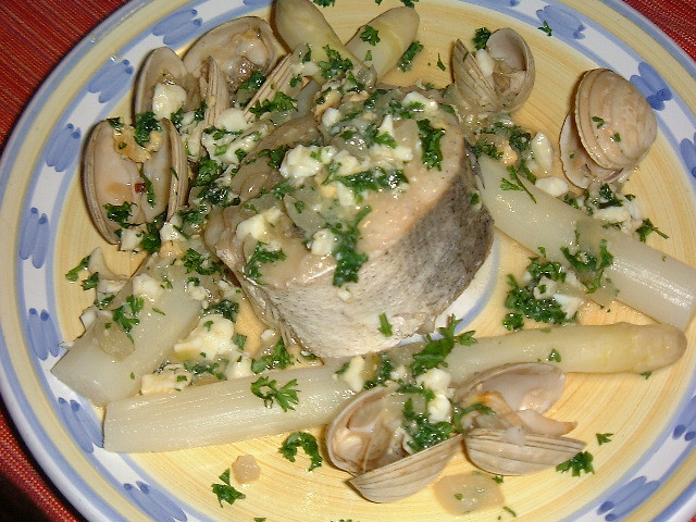 merluza-con-esparragos-02